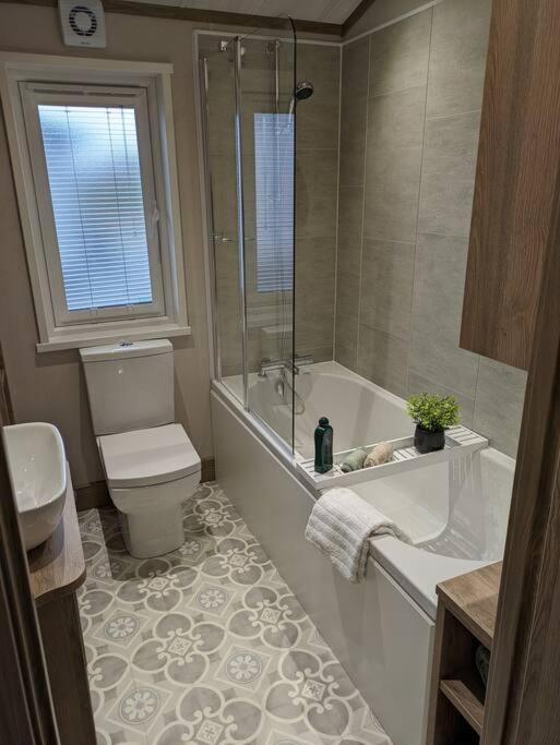 Kingfisher Lodge Woodhall Spa Esterno foto